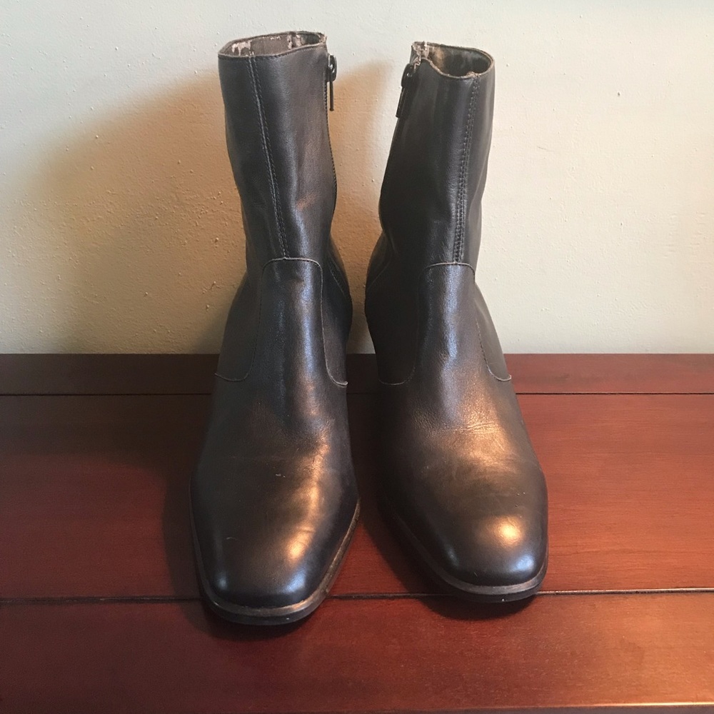 Booties - Picture 2 of 7